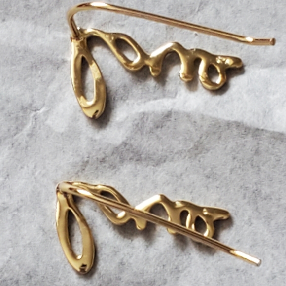 PRIMAVERA ITALY LOVE Hook Earrings 24K Gold over Sterling Silver Gift For Her - Picture 4 of 7